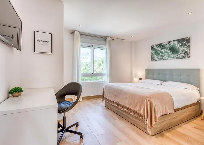 Hanami Puerta Del Mar 20 إِستيبونا