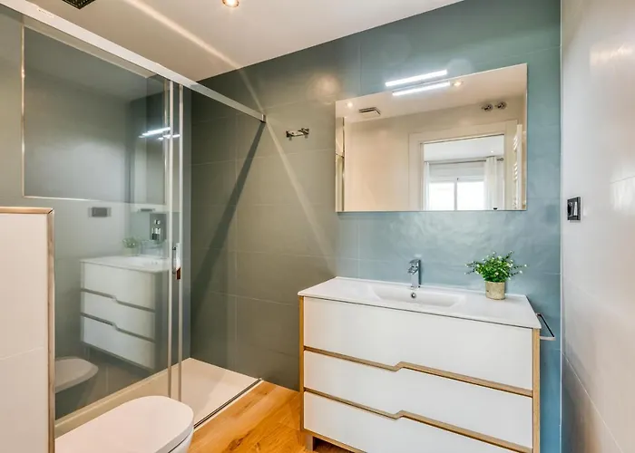 Hanami Puerta Del Mar 20 * إِستيبونا